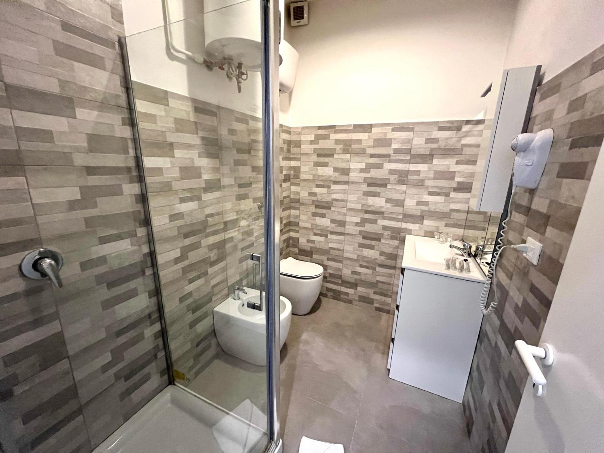 A Quattro Passi Da Otel Roma Dış mekan fotoğraf