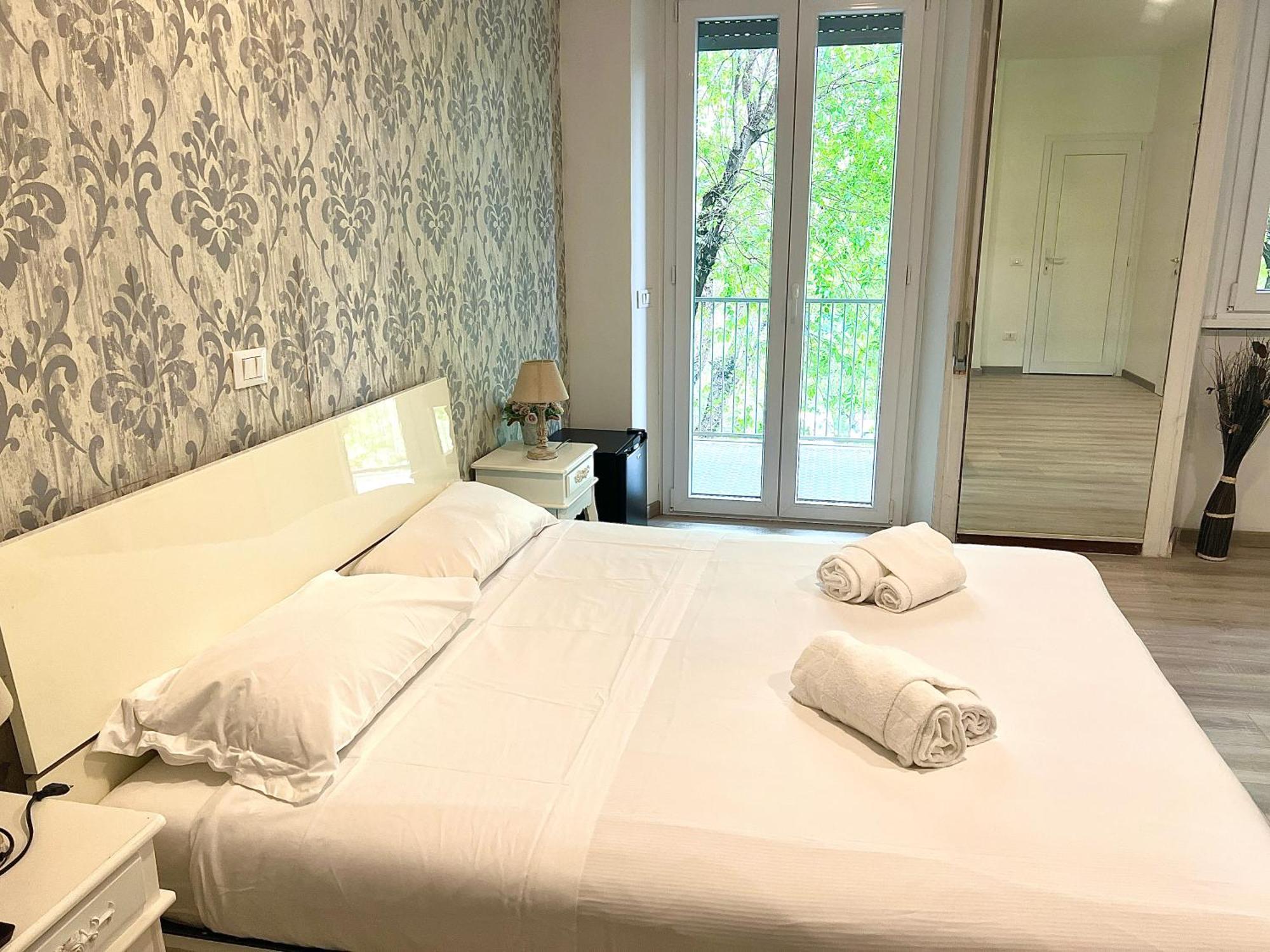 A Quattro Passi Da Otel Roma Dış mekan fotoğraf